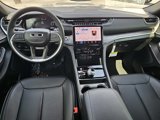 New 2025 Jeep Grand Cherokee Limited w/ Black Appearance Package image 5