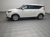 Used 2023 Kia Soul LX w/ LX Technology Package image 2
