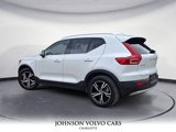 Certified 2025 Volvo XC40 B5 Core image 2