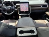 Used 2025 GMC Yukon Denali Ultimate image 4