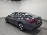 Used 2022 Nissan Altima 2.5 SV image 3