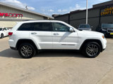 Used 2018 Jeep Grand Cherokee Limited image 2