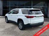 Used 2022 Chevrolet Traverse LT image 3