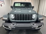 New 2025 Jeep Gladiator Sport image 4