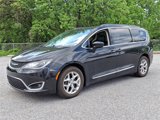 Used 2017 Chrysler Pacifica Touring-L w/ Tire & Wheel Group image 3