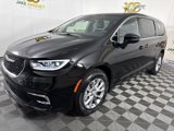 New 2025 Chrysler Pacifica Select image 4