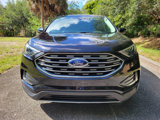 Used 2024 Ford Edge Titanium image 2