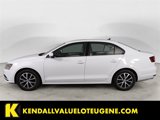 Used 2017 Volkswagen Jetta SE image 2