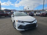 Used 2021 Toyota Camry LE image 2