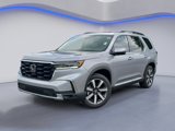 New 2025 Honda Pilot Touring image 2