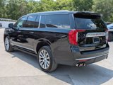 Used 2023 GMC Yukon XL Denali image 6