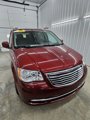 Used 2014 Chrysler Town & Country Touring image 2