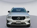 Used 2025 Volvo XC40 B5 Plus w/ Climate Package image 5