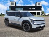 New 2026 Kia EV9 Land image 2