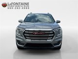 Used 2023 GMC Terrain SLT image 2