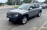 Used 2016 Jeep Compass Latitude image 2