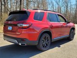 New 2025 Honda Pilot Touring image 3