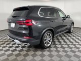 Used 2025 BMW X5 xDrive50e w/ Climate Comfort Package image 5