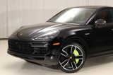 Used 2023 Porsche Cayenne Turbo S image 6