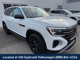 Certified 2025 Volkswagen Atlas Peak Edition SE image 4