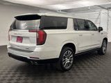 Used 2025 GMC Yukon XL Denali w/ Sun & Power Step Package image 5