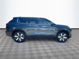 New 2025 Mitsubishi Outlander SE image 4