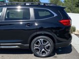 New 2025 Subaru Ascent Limited image 4