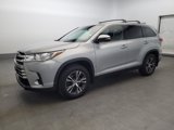 Used 2019 Toyota Highlander LE image 2