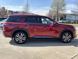Used 2024 Nissan Pathfinder Platinum image 2