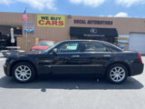 Used 2010 Chrysler 300 C image 2