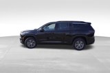 New 2025 Chevrolet Traverse LT image 6