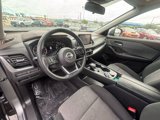 Used 2023 Nissan Rogue SV image 6