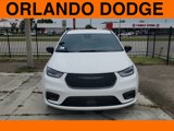 New 2024 Chrysler Pacifica Touring-L w/ Uconnect Theater Family Group image 2