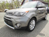 Used 2018 Kia Soul + image 4