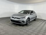 Used 2025 Volkswagen Jetta SEL image 3