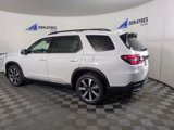 New 2025 Honda Pilot Touring image 3