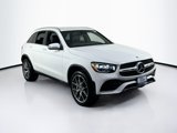 Used 2022 Mercedes-Benz GLC 300 4MATIC image 3