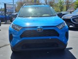 Used 2020 Toyota RAV4 LE image 2