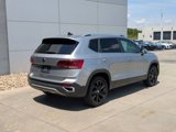 Used 2022 Volkswagen Taos SE image 4