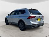 Certified 2023 Volkswagen Tiguan SE w/ Panoramic Sunroof Package image 4