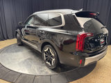 Used 2023 Kia Telluride S image 6