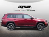 New 2025 Jeep Grand Cherokee L Altitude image 2