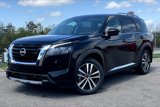 New 2025 Nissan Pathfinder Platinum image 2