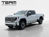Used 2025 GMC Sierra 3500 Denali w/ Technology Package image 3