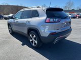 Used 2019 Jeep Cherokee Limited image 5