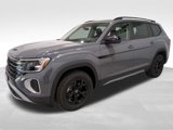 New 2025 Volkswagen Atlas Peak Edition SE image 3
