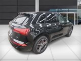 Used 2024 Audi Q5 e Prestige w/ Prestige Package image 5