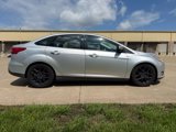 Used 2016 Ford Focus SE w/ Equipment Group 201A image 6