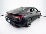 Used 2023 Hyundai Elantra SEL w/ Convenience Package image 5