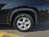 Certified 2024 Toyota Highlander LE image 3